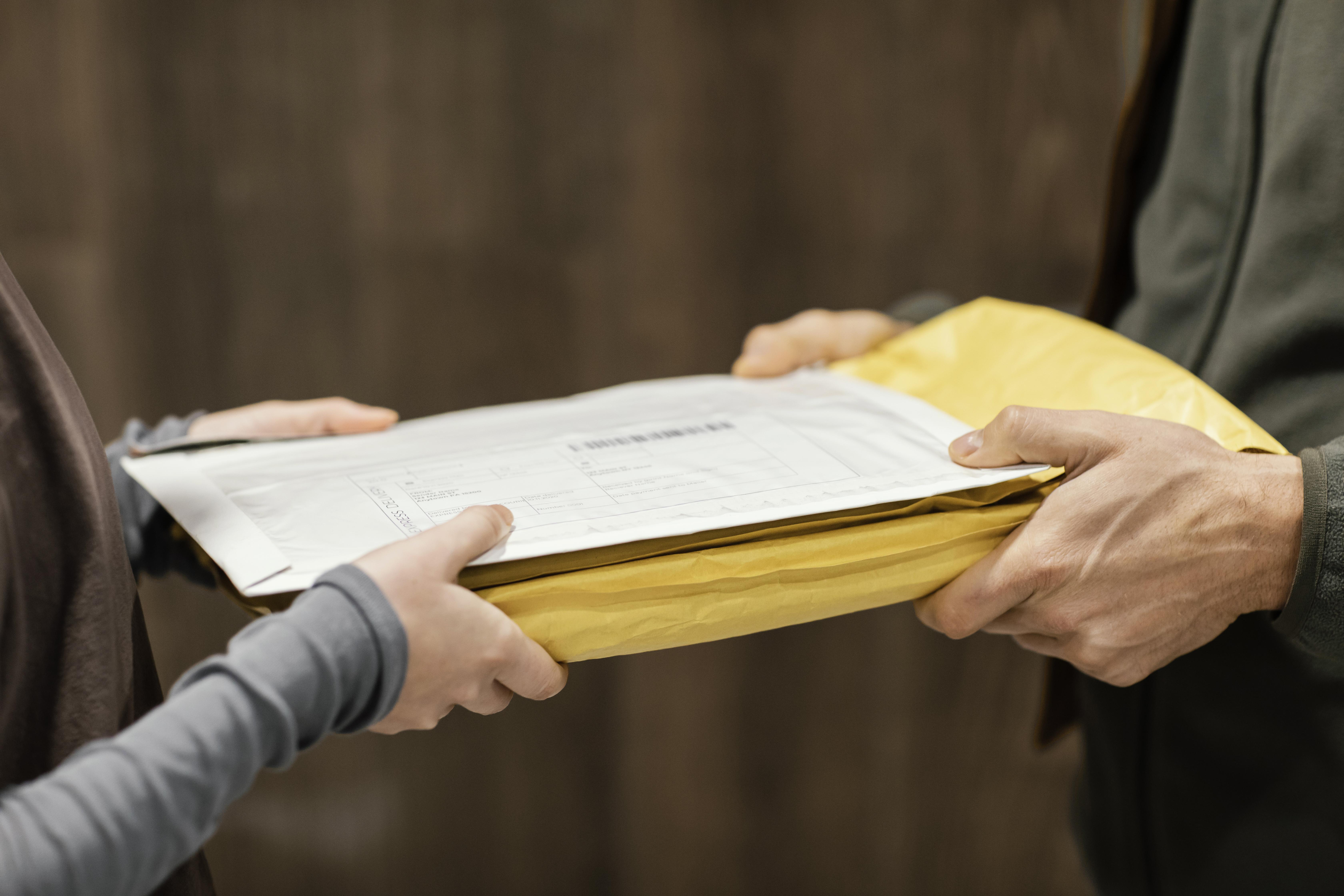 Document courier handoff